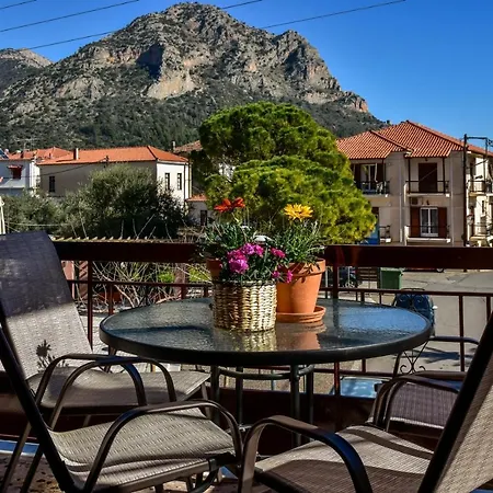 House Stella Apartment Leonidio